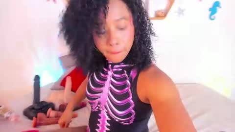 3 Tanisha 3 online show from 07/24/26, 11:41