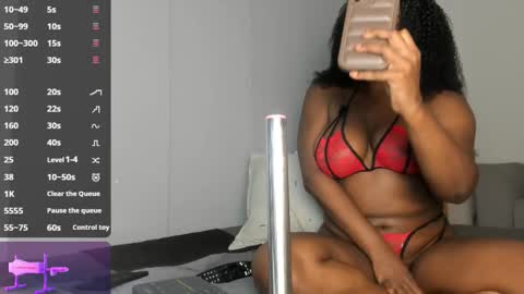 Snapshot of tanishaaevans chatting on 03/22/26, 01:53 Tanisha online show from 03/22/26, 01:53