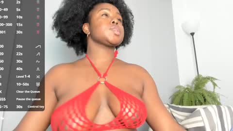 Snapshot of tanishaaevans chatting on 05/15/26, 05:25 Tanisha online show from 05/15/26, 05:25