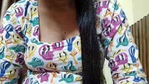 Snapshot of taniya_roy4628 chatting on 03/07/26, 01:13 taniya_roy4628 online show from 03/07/26, 01:13