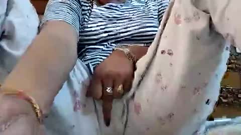 Snapshot of taniya_roy4628 chatting on 04/08/26, 04:12 taniya_roy4628 online show from 04/08/26, 04:12