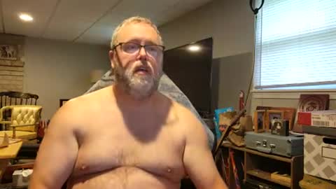 Snapshot of tank106 chatting on 07/11/26, 12:41 tank106 online show from 07/11/26, 12:41