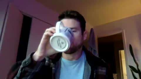Dr. Love online show from 01/25/25, 01:41