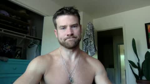 Dr. Love online show from 09/12/25, 04:51