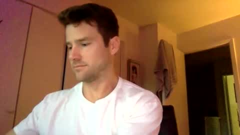 Snapshot of tantrichealing chatting on 10/31/25, 12:50 Dr. Love online show from 10/31/25, 12:50