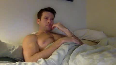 Snapshot of tantrichealing chatting on 11/14/25, 03:05 Dr. Love online show from 11/14/25, 03:05