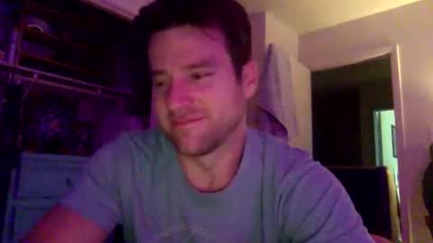 Snapshot of tantrichealing chatting on 11/17/25, 02:06 Dr. Love online show from 11/17/25, 02:06