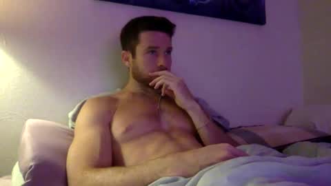 Snapshot of tantrichealing chatting on 12/01/25, 02:49 Dr. Love online show from 12/01/25, 02:49