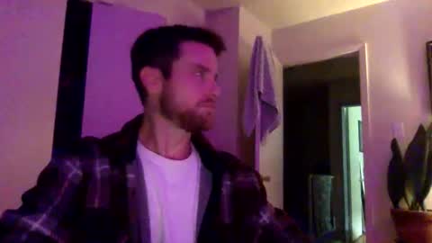 Snapshot of tantrichealing chatting on 12/05/25, 02:31 Dr. Love online show from 12/05/25, 02:31