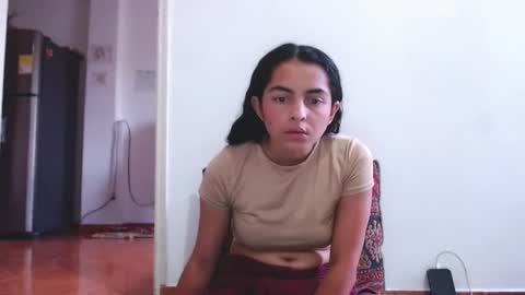 Snapshot of tantricroots chatting on 12/05/24, 09:50 Angeline Follow online show from 12/05/24, 09:50