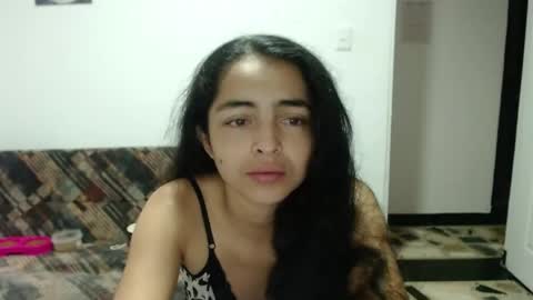 Snapshot of tantricroots chatting on 05/17/26, 12:23 Angeline Follow online show from 05/17/26, 12:23
