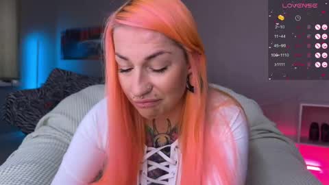 Snapshot of tanya_acid chatting on 05/17/26, 03:59 Tanya acid online show from 05/17/26, 03:59