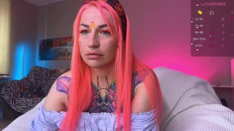 Snapshot of tanya_acid chatting on 05/27/26, 10:01 Tanya acid online show from 05/27/26, 10:01