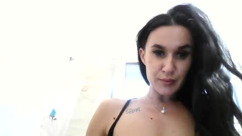 Snapshot of tanya_bella chatting on 06/12/26, 05:23 Tanya online show from 06/12/26, 05:23