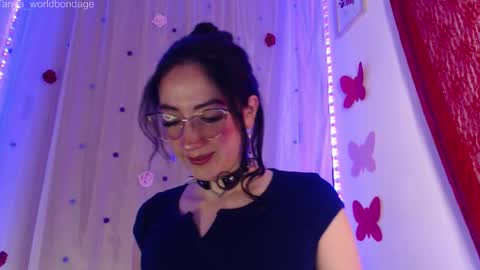 Snapshot of tanya_worldbondage chatting on 02/21/26, 12:11 tanya online show from 02/21/26, 12:11