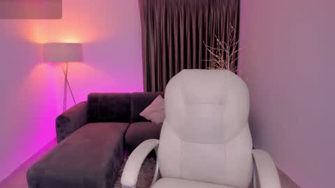 Tanya online show from 02/04/25, 03:33