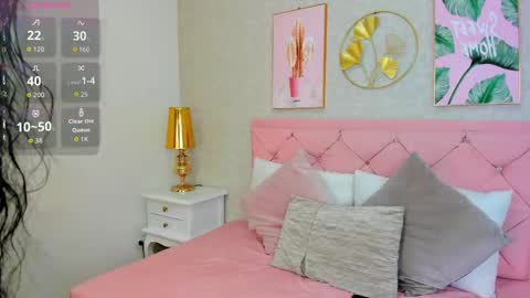 tanysha_03 online show from 09/12/25, 11:43