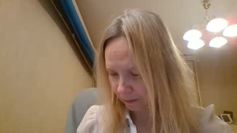 Snapshot of tanystar chatting on 12/03/25, 03:54 tanystar online show from 12/03/25, 03:54