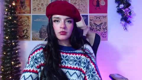 Snapshot of tara_hs chatting on 12/09/24, 03:11 online show from 12/09/24, 03:11