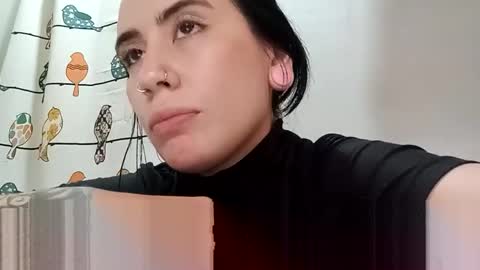 Snapshot of tara_joi chatting on 05/11/26, 10:18 Tara online show from 05/11/26, 10:18