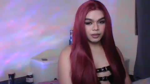 Snapshot of tarahriches chatting on 10/03/25, 05:32 tarahriches online show from 10/03/25, 05:32