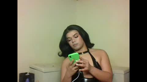 Snapshot of tarahriches chatting on 10/20/25, 06:08 tarahriches online show from 10/20/25, 06:08