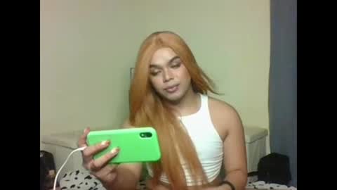 Snapshot of tarahriches chatting on 10/21/25, 06:41 tarahriches online show from 10/21/25, 06:41
