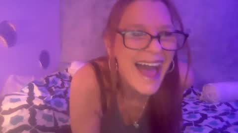 Snapshot of taralynn7136 chatting on 01/19/25, 09:01 tara lynn online show from 01/19/25, 09:01