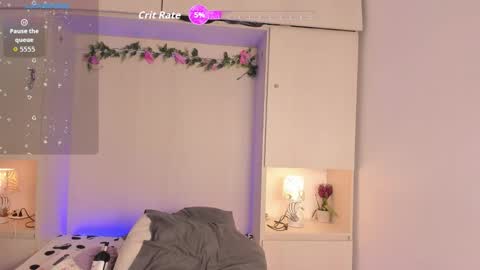  T A R A  online show from 11/02/25, 04:04