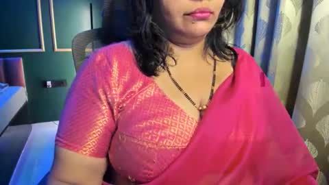 Snapshot of tarivishu23 chatting on 03/17/26, 01:32 tarivishu23 online show from 03/17/26, 01:32