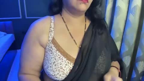 Snapshot of tarivishu23 chatting on 05/16/26, 11:53 tarivishu23 online show from 05/16/26, 11:53