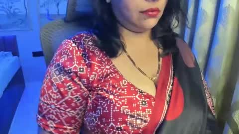 Snapshot of tarivishu23 chatting on 05/18/26, 04:07 tarivishu23 online show from 05/18/26, 04:07