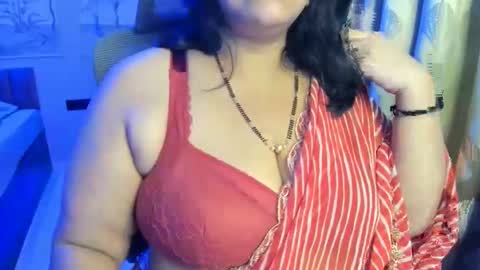 Snapshot of tarivishu23 chatting on 05/25/26, 01:33 tarivishu23 online show from 05/25/26, 01:33