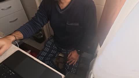 tarkan198 online show from 11/21/25, 08:57