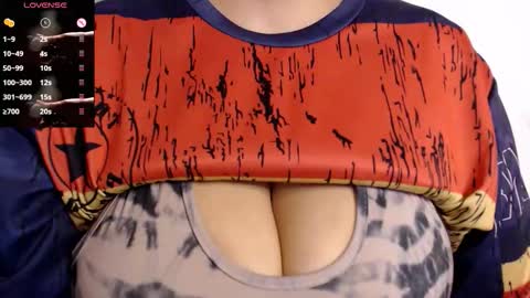 Snapshot of tarrant_ chatting on 11/12/25, 11:14 tarrant_ online show from 11/12/25, 11:14