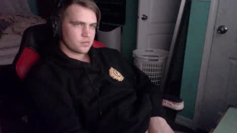 tarus333 online show from 10/22/25, 05:52