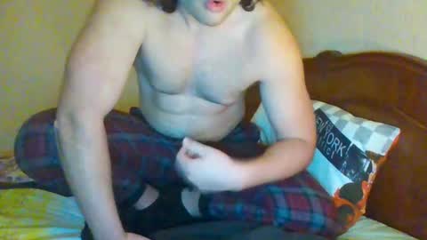 Snapshot of tarzanwild68 chatting on 12/02/24, 11:18 TarzanWild68 online show from 12/02/24, 11:18