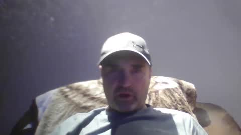 Snapshot of tarzeny77 chatting on 01/24/25, 12:09 tarzeny77 online show from 01/24/25, 12:09
