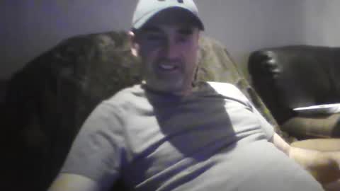 Snapshot of tarzeny77 chatting on 02/19/25, 01:08 tarzeny77 online show from 02/19/25, 01:08