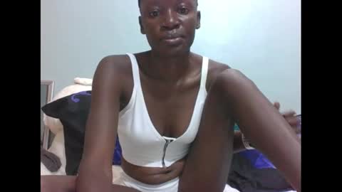 Snapshot of tasha_maya chatting on 12/05/24, 07:05 milan online show from 12/05/24, 07:05