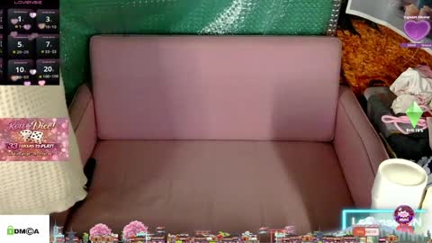Snapshot of tashakai chatting on 04/08/26, 01:38 TashaKai online show from 04/08/26, 01:38