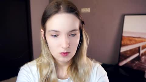 Snapshot of tashinapetitto chatting on 09/26/25, 06:50 Your Ressie online show from 09/26/25, 06:50