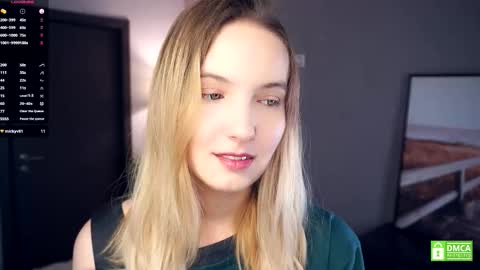 Snapshot of tashinapetitto chatting on 10/10/25, 08:13 Your Ressie online show from 10/10/25, 08:13