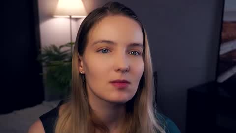 Snapshot of tashinapetitto chatting on 10/11/25, 07:29 Your Ressie online show from 10/11/25, 07:29