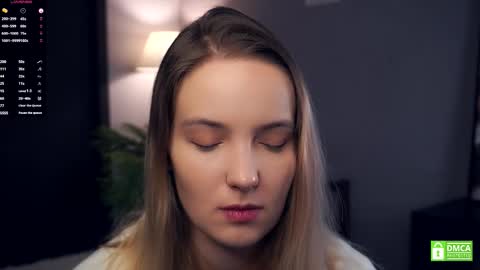 Snapshot of tashinapetitto chatting on 10/14/25, 07:42 Your Ressie online show from 10/14/25, 07:42