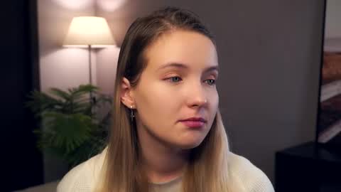 Snapshot of tashinapetitto chatting on 10/15/25, 07:30 Your Ressie online show from 10/15/25, 07:30