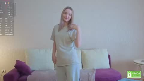 Your Ressie online show from 07/29/26, 06:33