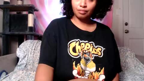 Snapshot of tasteekitty chatting on 10/29/25, 05:04 Tastee Kitty online show from 10/29/25, 05:04