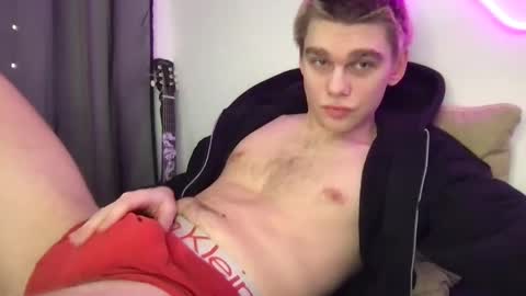 tasteithorny online show from 03/04/25, 04:49