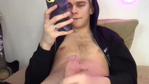 tasteithorny online show from 03/04/25, 10:57